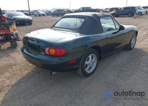 1999 Mazda Mx-5 Miata Leather Pkg/Popular Equipment Pkg/Sports Pkg/Touring Pkg z USA, uszkodzony, nr VIN JM1NB3535X0119614